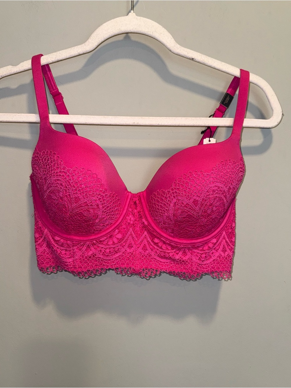 Victoria's Secret Fuchsia Lace Longline Push-Up Bra